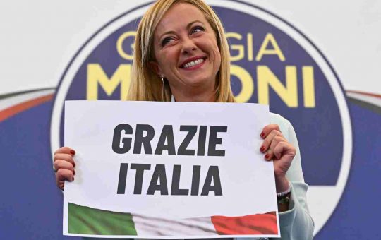 Giorgia Meloni e Reddito di Cittadinanza - solofinanza.it