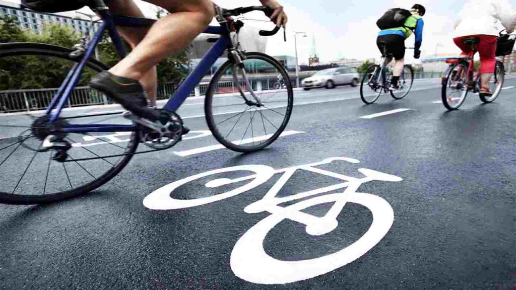 le biciclette elettriche sono possono andare nelle piste ciclabili