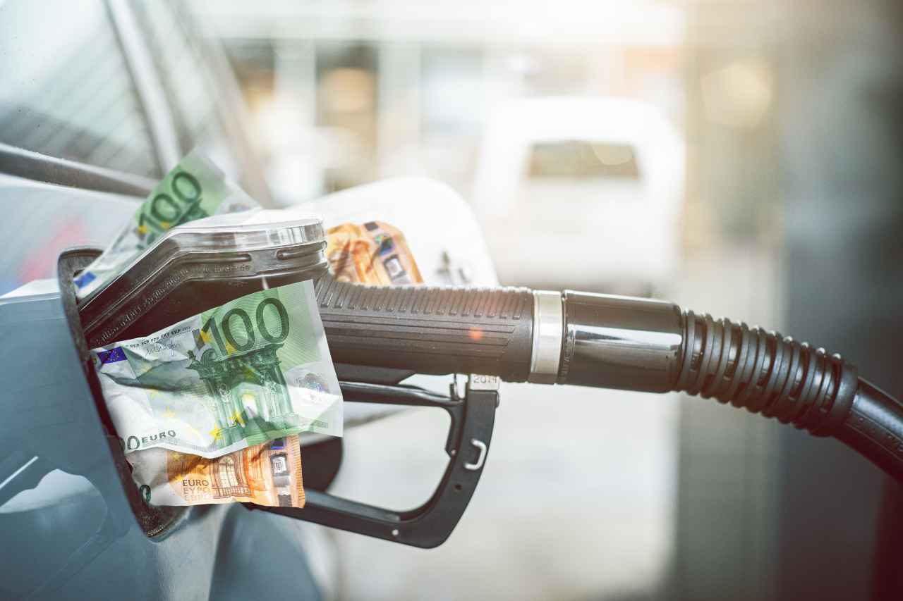 risparmi 100 euro benzina - solofinanza.it