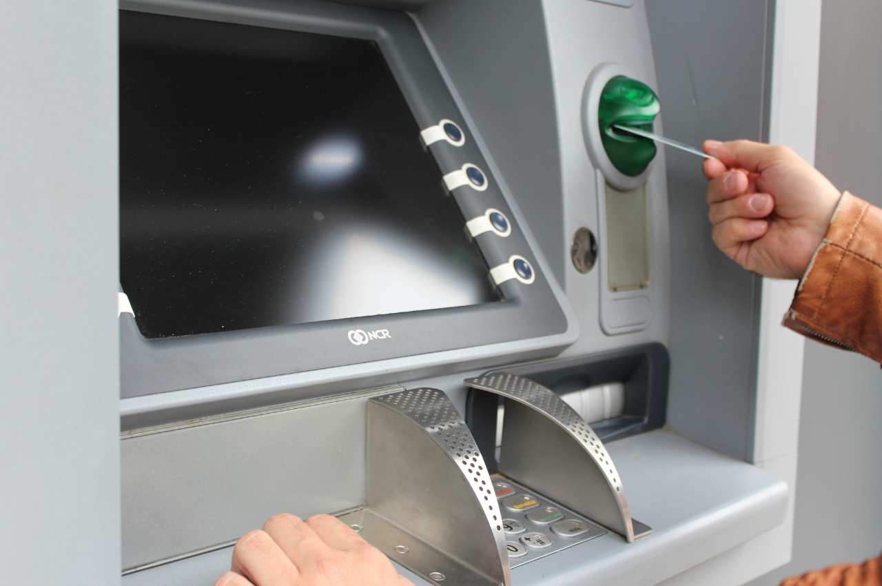 Photo of It is now possible to deposit money into your account without waiting at post offices, find out how