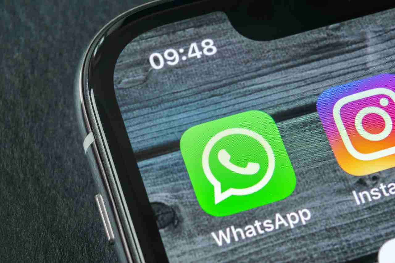 archiviazione telefono whatsapp