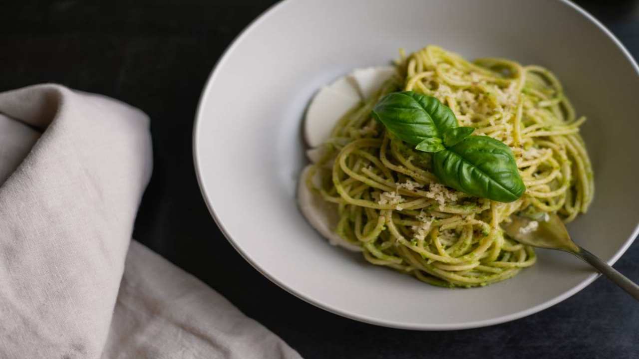 Pesto al basilico salmonella