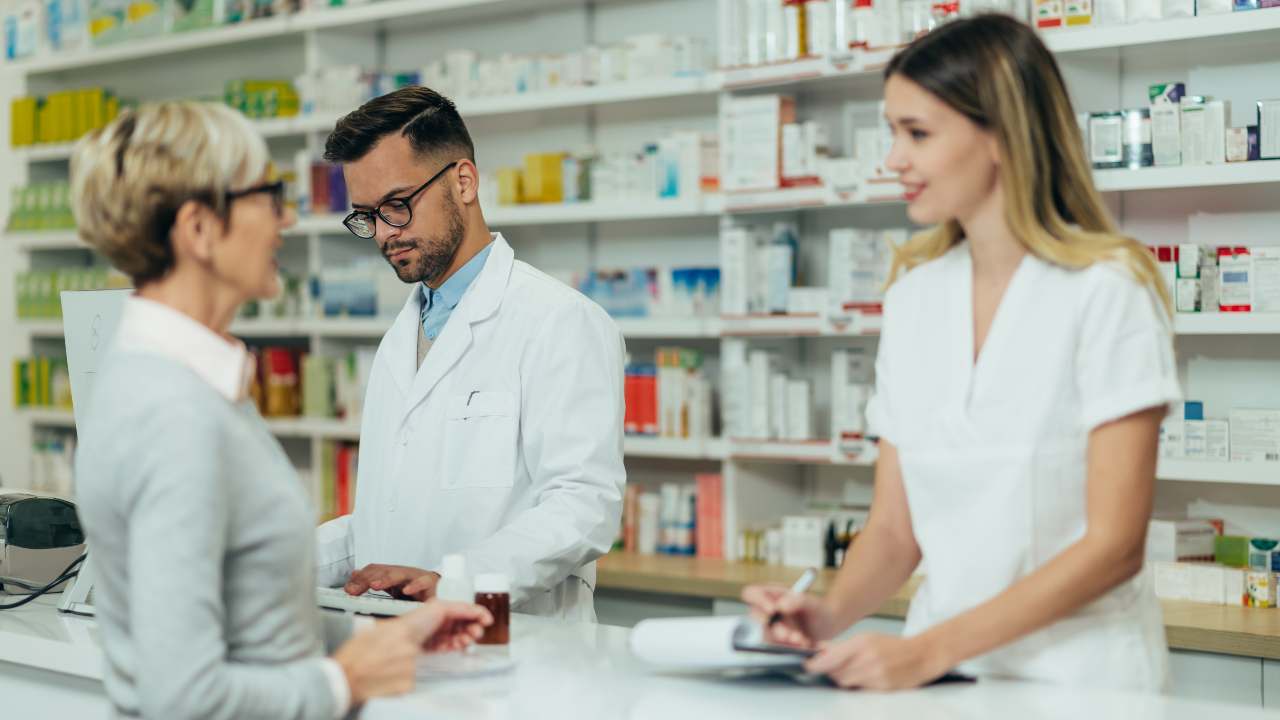 Impariamo a rivolgerci ai nostri farmacisti di fiducia. - Solofinanza.it