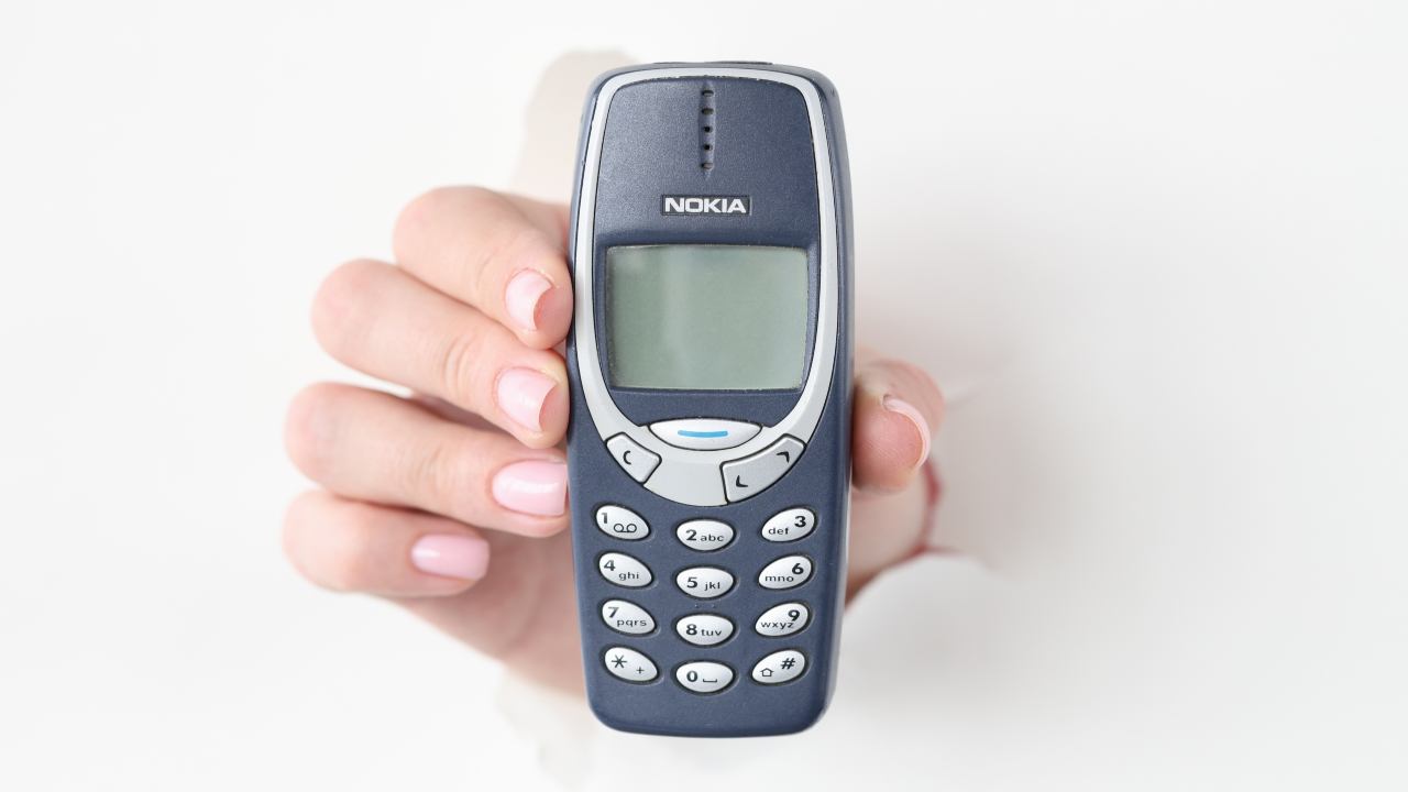 Il mitico Nokia 3310. - Solofinanza.it