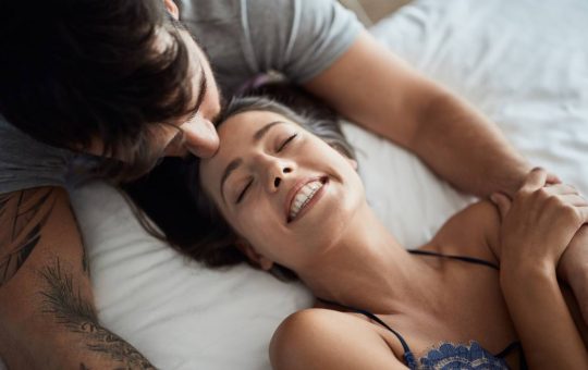 Intimità a letto: ecco quando sono le stelle ad influenzarla. - Solofinanza.it