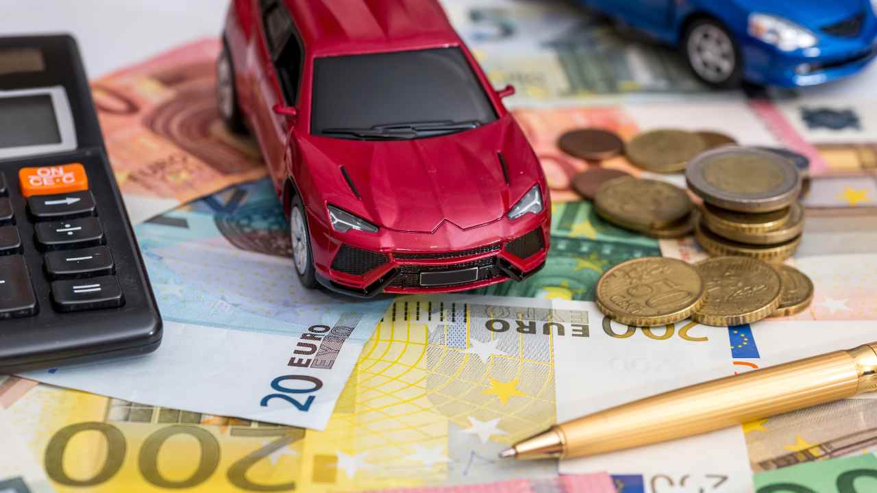 L'acquisto di un'auto usata richiede specifici criteri di valutazione. - Solofinanza.it