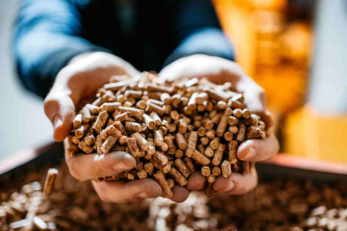 Stufa a pellet idro, come collegare i termosifoni