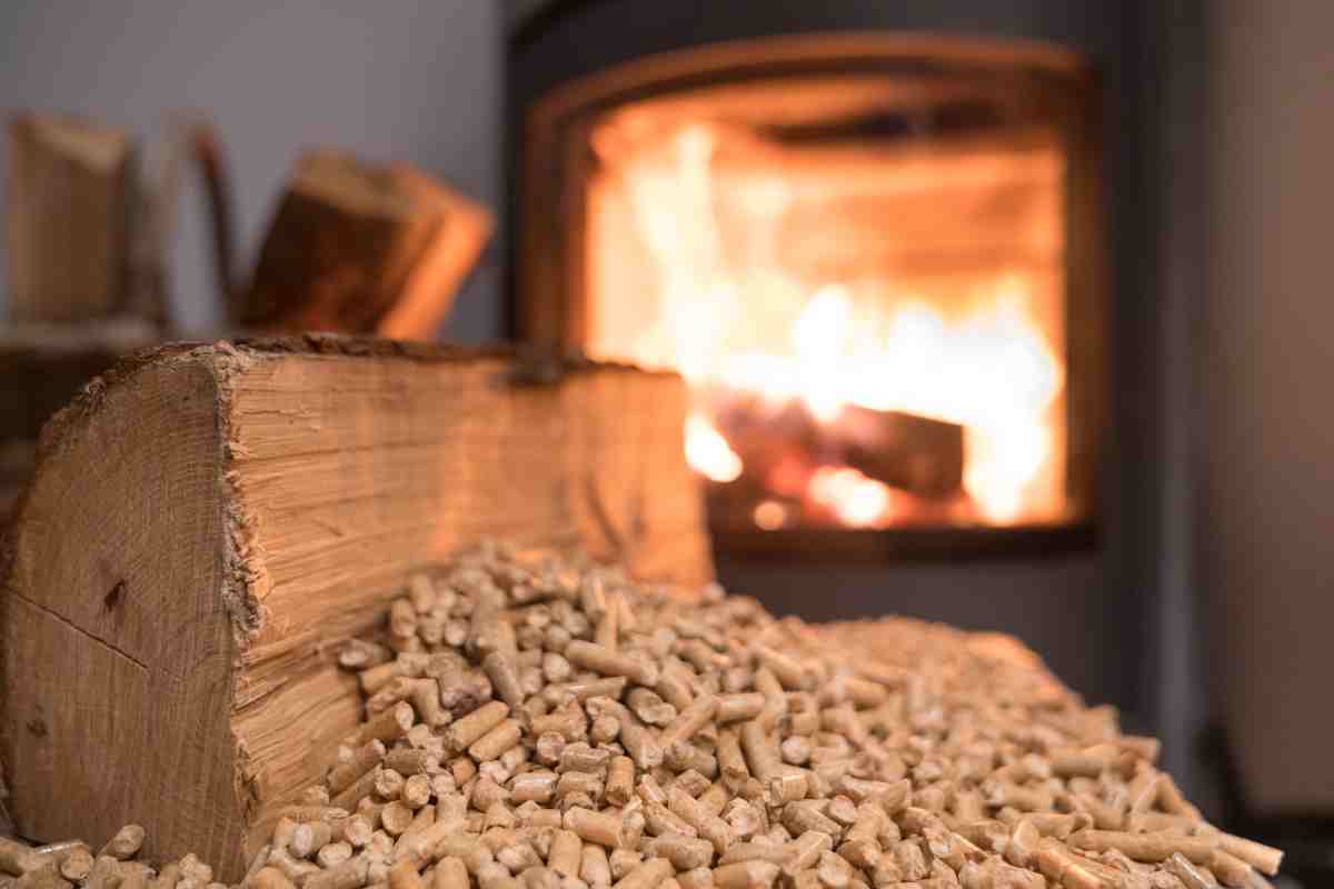 Stufa a pellet: come collegarla ai termosifoni