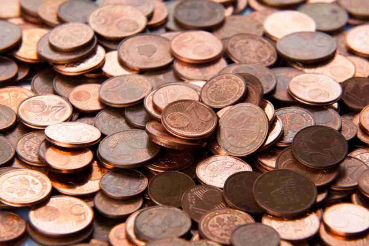 euro monetine da uno e due centesimi