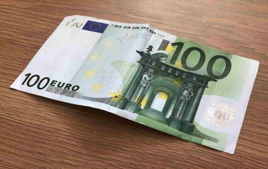 banconota 100 euro